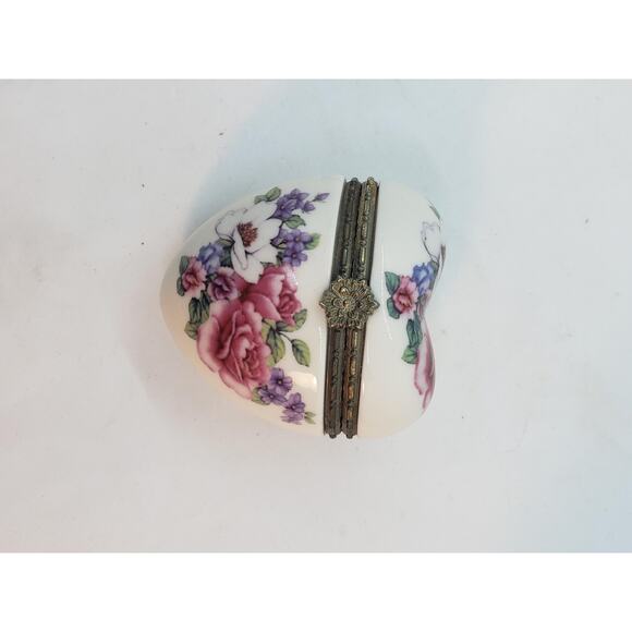 Vintage Porcelain Heart Jewelry Trinket Stash Ring Box Floral Roses 2000 - Picture 4 of 12